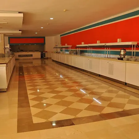 Resort Ally Side